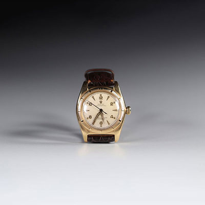 Rolex  OR 18k Bubbleback  Vintage.  Magnifique montre rare des années 30-40.  (Aiguille des secondes bleue ) chiffre arabe Dans un superbe état, sauf bracelet en cuir non d’origine.