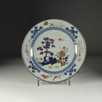 Assiette en porcelaine d'epoque Qianlong .Chine XVIIIème.