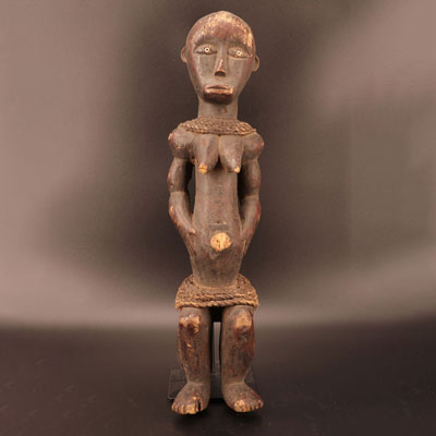 Fang statue from anthropomorphic Gabon