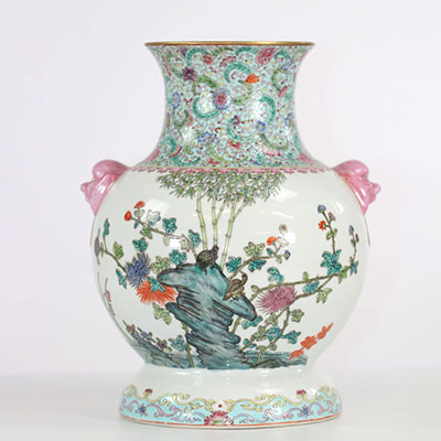 Chine vase en porcelaine à décor de cailles époque république marque sous la pièce