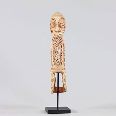Lega statuette carved with a character Democratic Republic of the Congo, before 1940