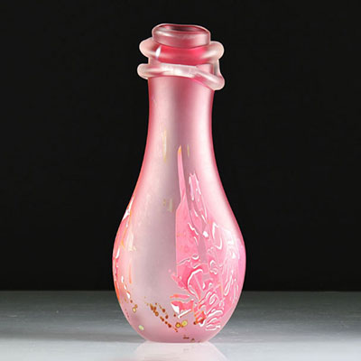 Pink Leloup vase