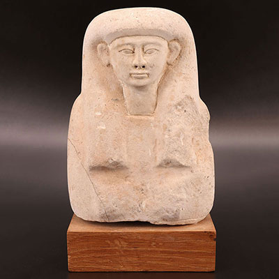 Egypte - Masque de sarcophage en pierre sculptée Basse époque c.a 664-323 av