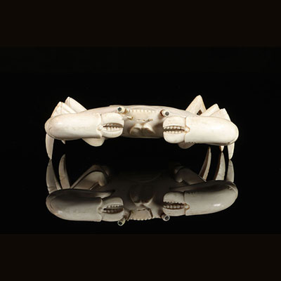 Japon - Okimono  (ivoire) sculpté d'un crabe époque Meiji