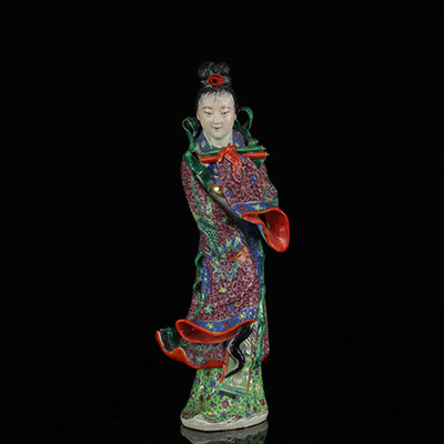 China porcelain famille rose young woman artist signature 20th