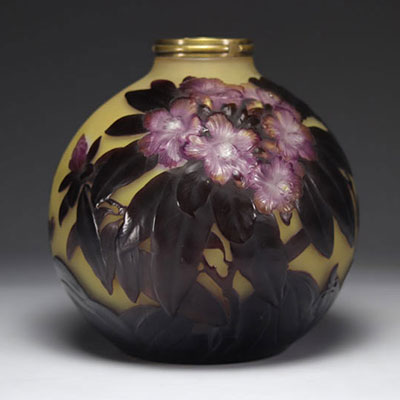 Emile Gallé lamp base decorated with blown rhododendron