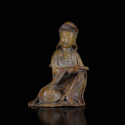 Chine Guanyin sculptée en pierre époque Qing 