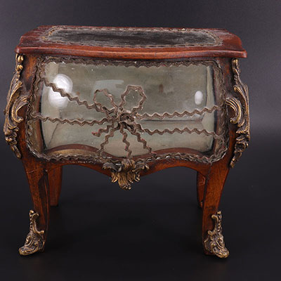 France - jewellery box - commode (furniture) shaped