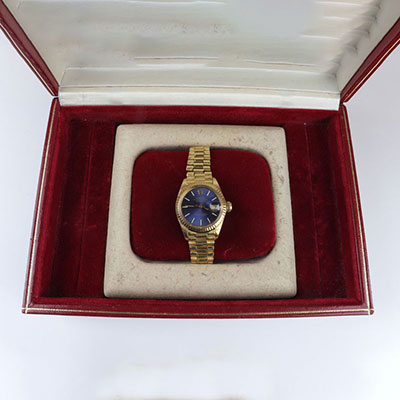 ROLEX - Lady Oyster Perpetual Datejust. YELLOW GOLD 18ct. automatic caliber 2030. Blue dial. 26mm. 63gms.