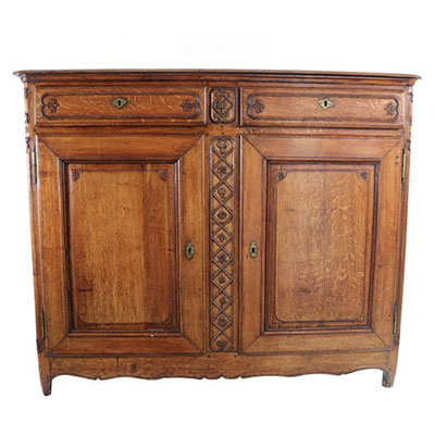 18th century lightly carved furniture