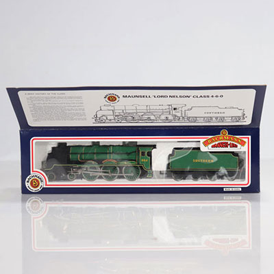 Bachmann locomotive / Reference: 31401/864 / Type: Maunsell Lord Nelson Class 4-6-0 Sir Martin Frobisher