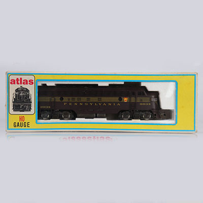 Locomotive atlas / Référence: 7043 / Type: FP7 Diesel (9834)