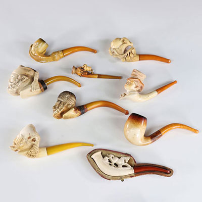 Lot of 9 pipes in foam and amber different decorations