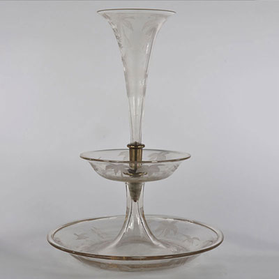 Empire centerpiece in blown glass engraved on a wheel with oriental scenes
