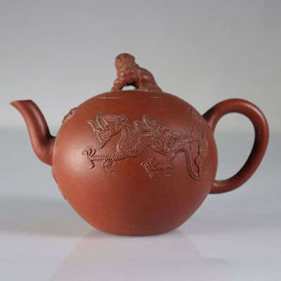 China teapot with dragon decoration