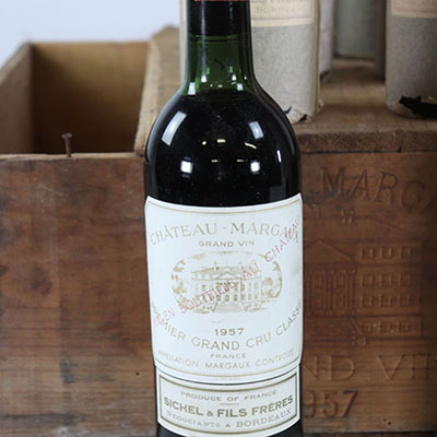 12 bottles of chateau MARGAUX 1er grand cru Classé - 1957 - red - 11 bottles in packaging, 1 not in packaging