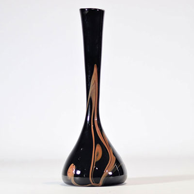 Vase en pâte de verre monogrammé (provenant de Maure Vieil, France)