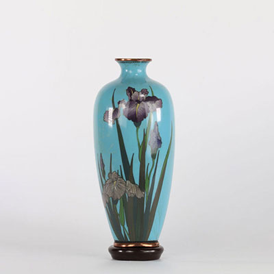 Japanese vase with iris flower decoration in enamel circa 1900