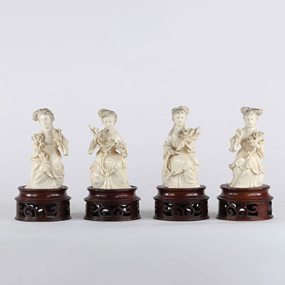 Serie de statuettes chinoises en ivoire représentant les 4 saisons.