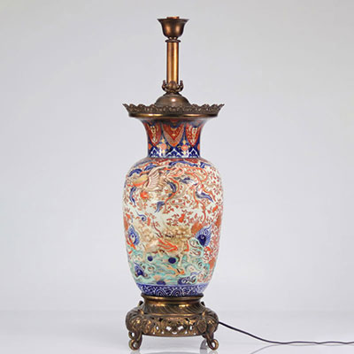 Vase monté en lampe Japon XIXème décor de dragons en reliefs