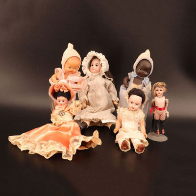 Lot of 5 old miniature dolls