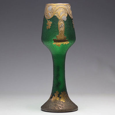 LEGRAS et Cie-MONTJOYE Vase de la série dite 'Vert impérial' (verrerie Saint-Denis)