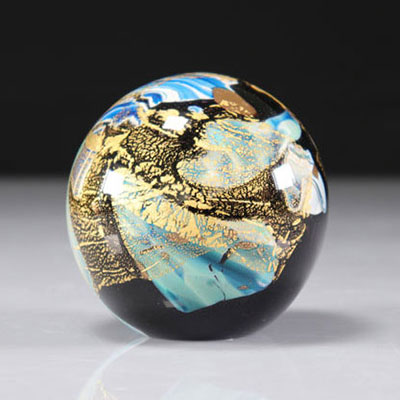 Paperweight. Malta (Gozo) in gold leaf