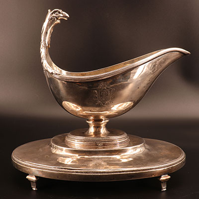 德国 - 鹰颈纹饰银制酱汁船 19世纪