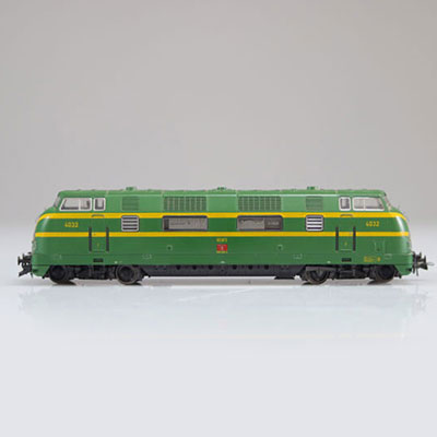 Roco locomotive / Reference: - / type: motor 4032 340_032_2