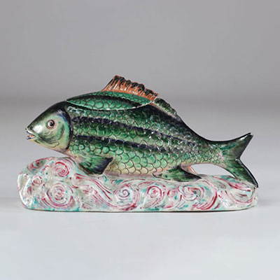 China terrine in the shape of a famille rose fish