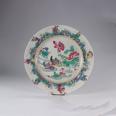Porcelain plate decorated with the eight immortals.