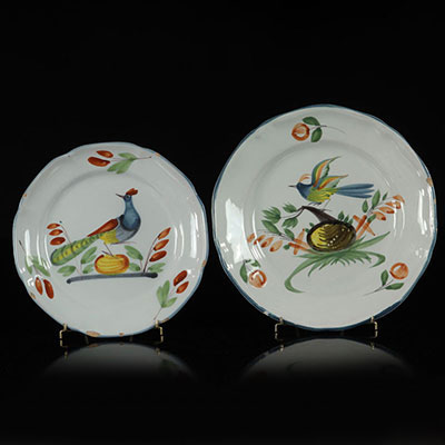 Waly France Pair of plates with birds. 18 - 19th