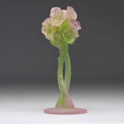 Daum Nancy candlestick molden glass forming a bouquet of roses
