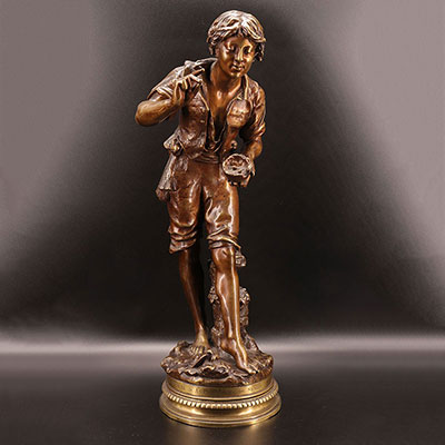 Bronze young boy in nest signed Bayer brother in Paris 
