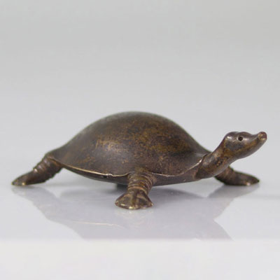 Japanese bronze turtle. Ex collection of Vestel Georges