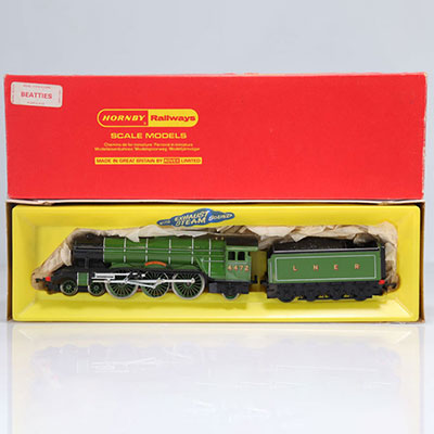 Hornby locomotive / Reference: R855N / Type: 4.6.2 Flying Scotsman 4472
