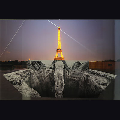 J.R. Trompe l'oeil, The Cliffs of Trocadéro, May 25, 2021, 10:18 p.m., Paris, France, 2021