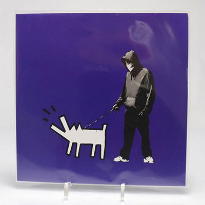 Banksy. (d'après - after). Vinyle (Bleu) du groupe Choose you weapon -Apes on controlBarking dog, 2010.