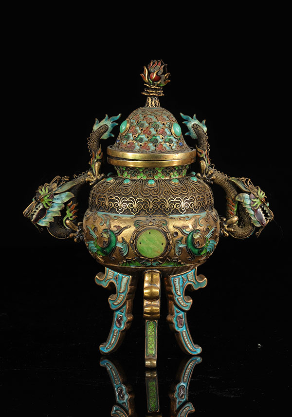 Tripod perfume burner in bronze and cloisonné enamels, jade inlays. CHINA, Republic period.
