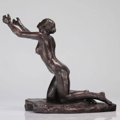 Camille Claudel (1864-1943).(d'après)  « L’Implorante ou Le Dieu envolé ou La Suppliante ». Bronze à la cire perdue à patine brune nuancée. Signé « C.Camille » sur la base.