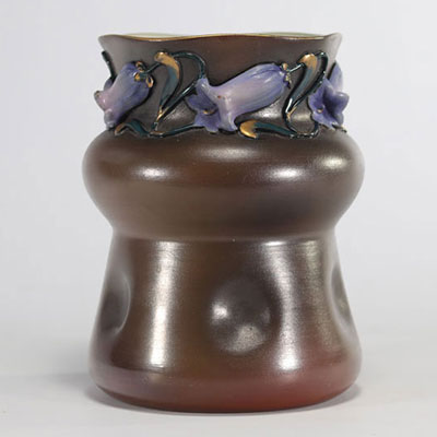 Sarreguemine vase from the Art Nouveau movement