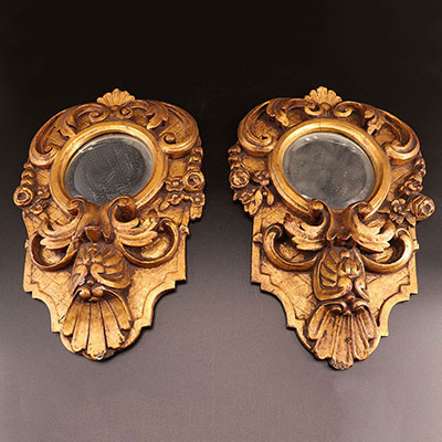 France - Paire de miroirs en bois sculpté 18ème
