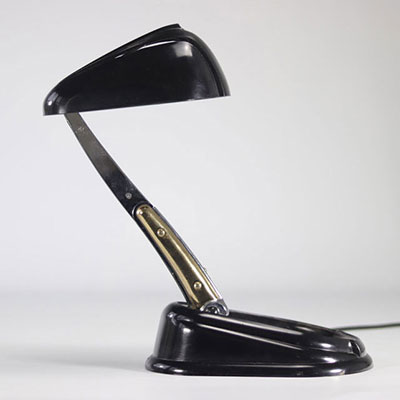 Jumo Lampe de bureau articulée à calotte orientable et rétractable, modèle en bakélite dit « Bolide »
