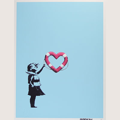 Banksy (d'aprés) X Post Modern Vandale Sérigraphie polychrome d'aprés Banksy - Fille avec flotteur en forme de coeur