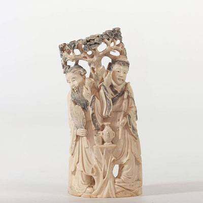 China sculpture of 3 figures early 20th century
