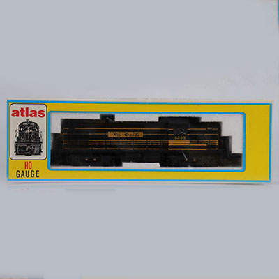 Locomotive atlas / Référence: 8151 / Type: RS3 Diesel (5203)