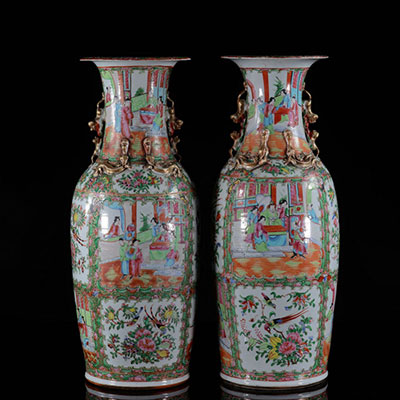 China pair of large Canton porcelain vases 19th