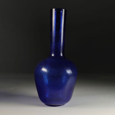 Peking glass vase, China 18th