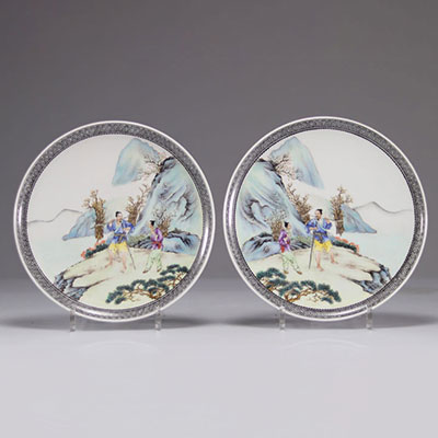 WANG Xiliang (1922) paire d'assiettes en porcelaine, époque République, marque d'atelier