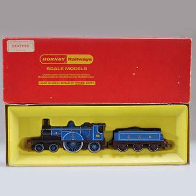 Locomotive Hornby / Référence: R553 / Type: 4.2.2. Locomotive 123